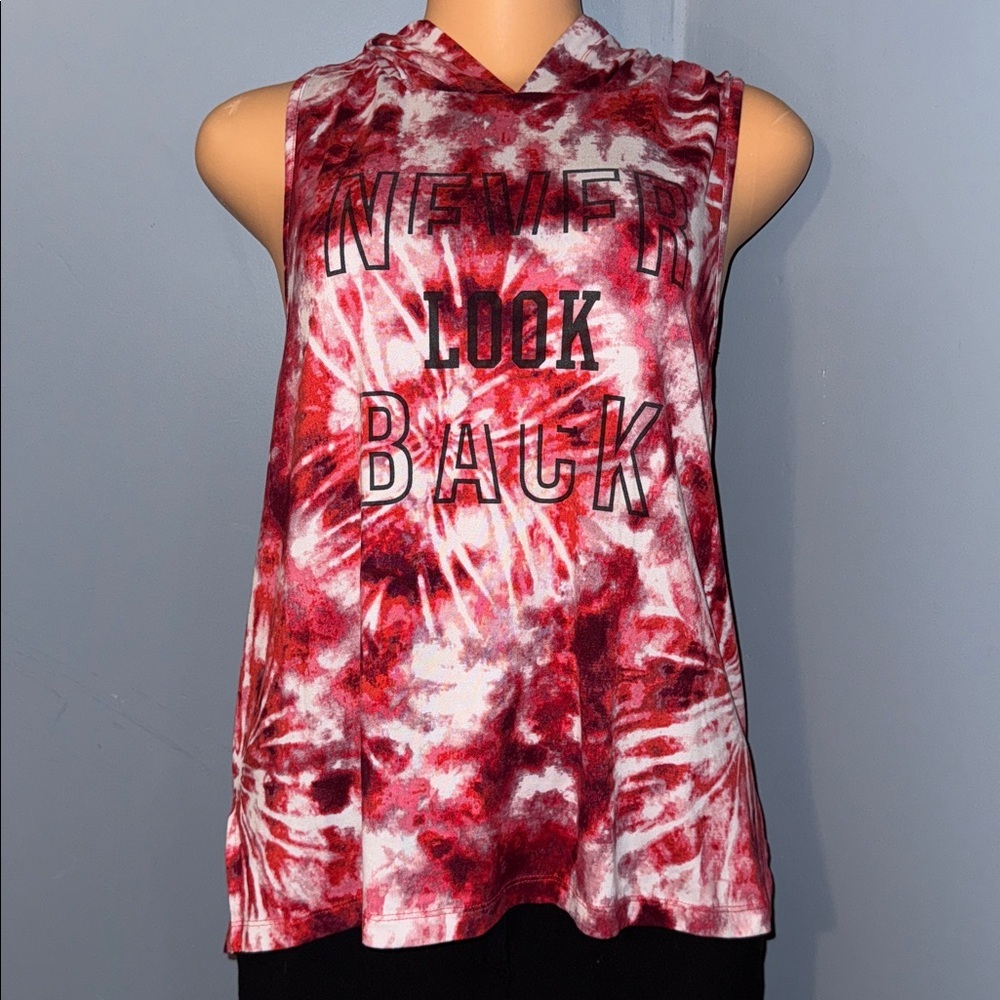 Trendy Red Tie-Dye "Never Look Back" Tank – Size Large